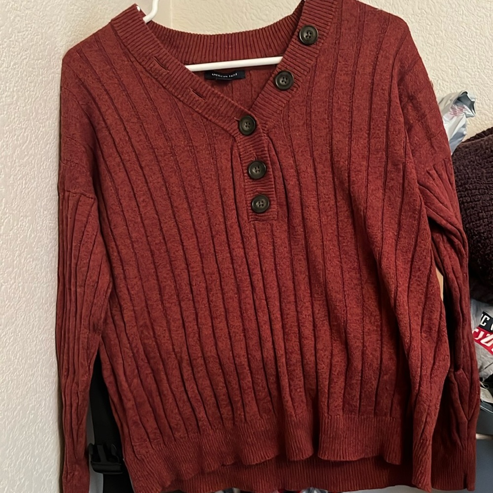 American Eagle sweater